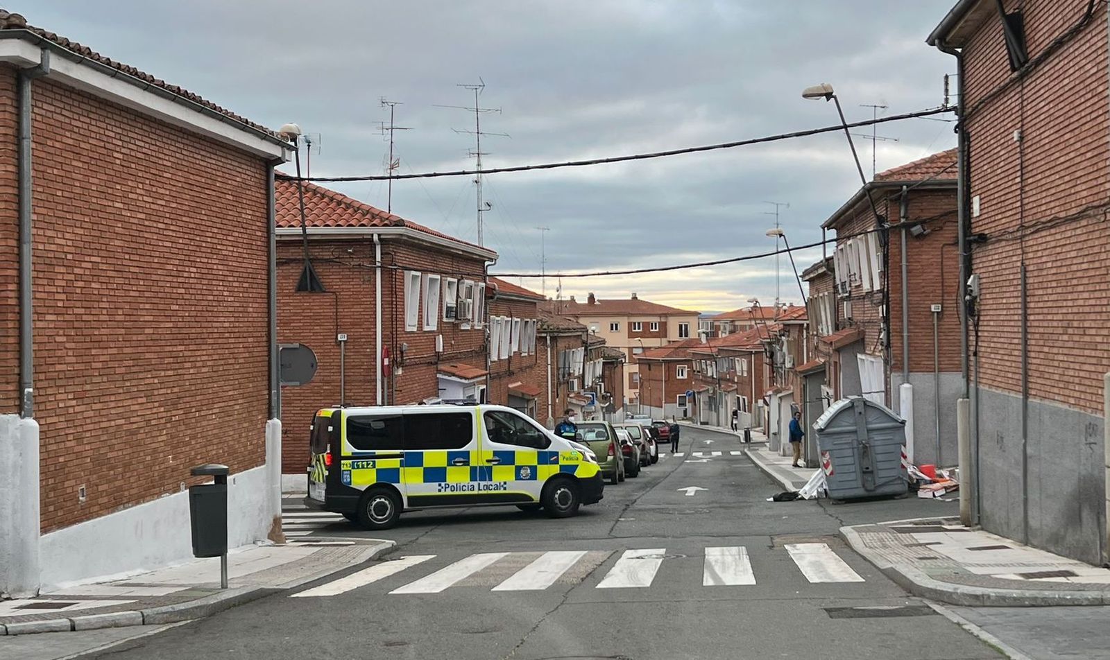 Le regalan una minimoto por Reyes y la Policía Local se la acaba requisando por conducir con ella por el barrio del Carmen