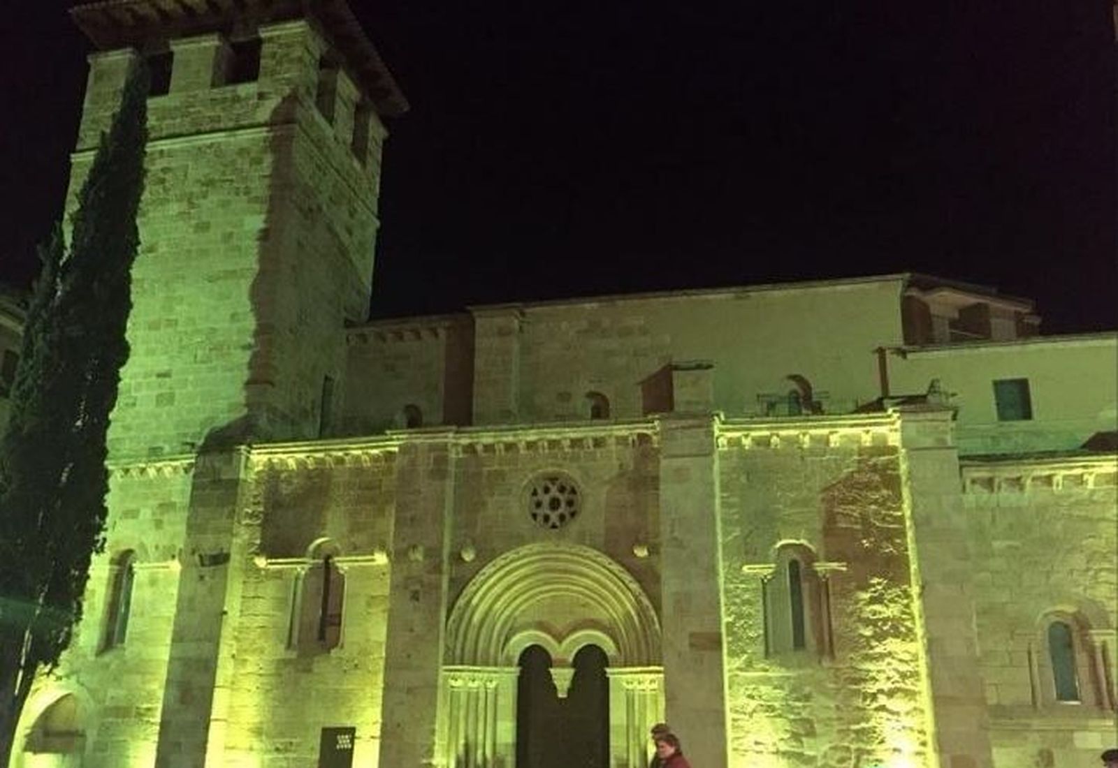 Iglesia de Santiago del Burgo
