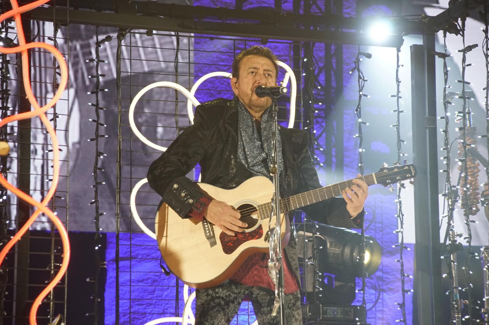 concierto-de-manolo-garcia-en-el-multiusos-sanchez-paraiso-fotos-juanes-44