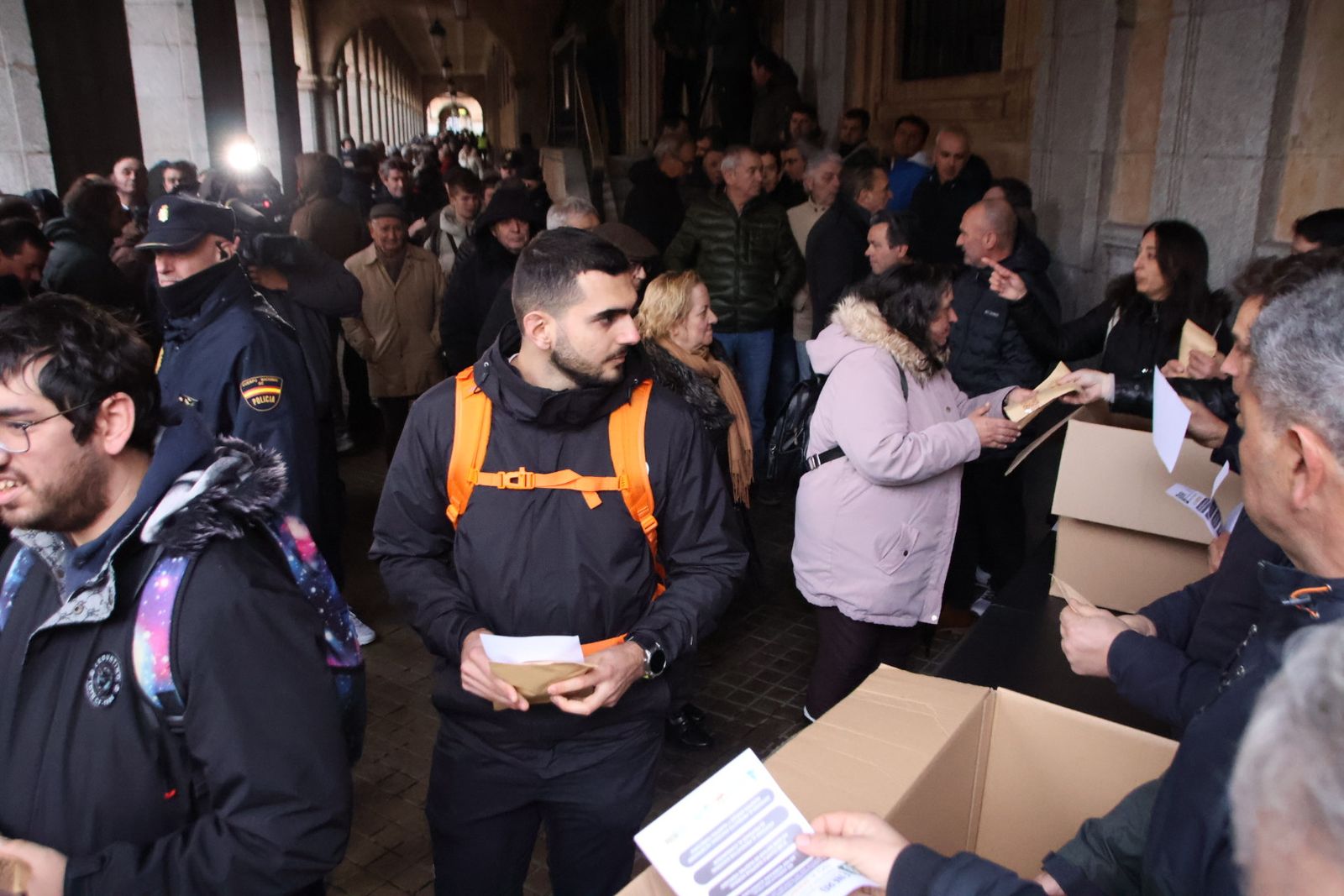 El sector de las legumbres y el cereal se manifiesta en Gran Vía contra Mercosur