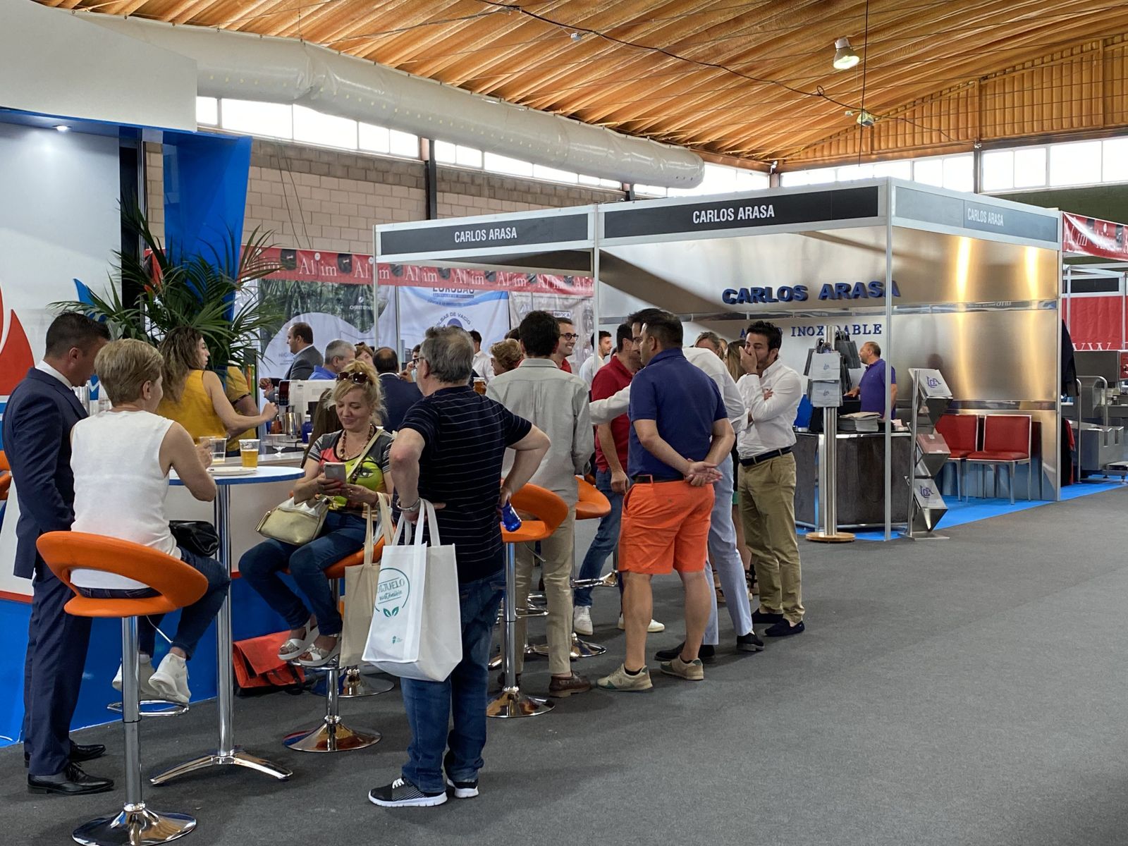 Asistentes a la Feria de la Industria Cárnica de Guijuelo 2022