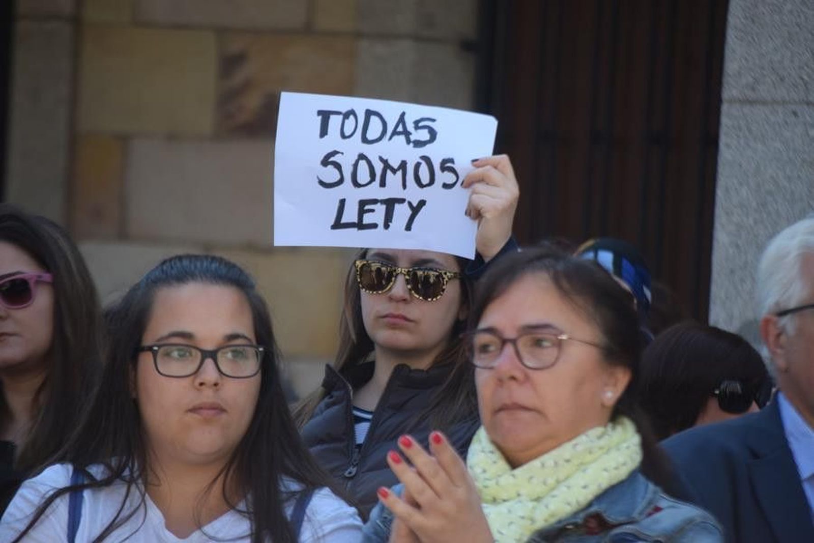 Concentración Zamora en recuerdo de Leticia Rosino (36)