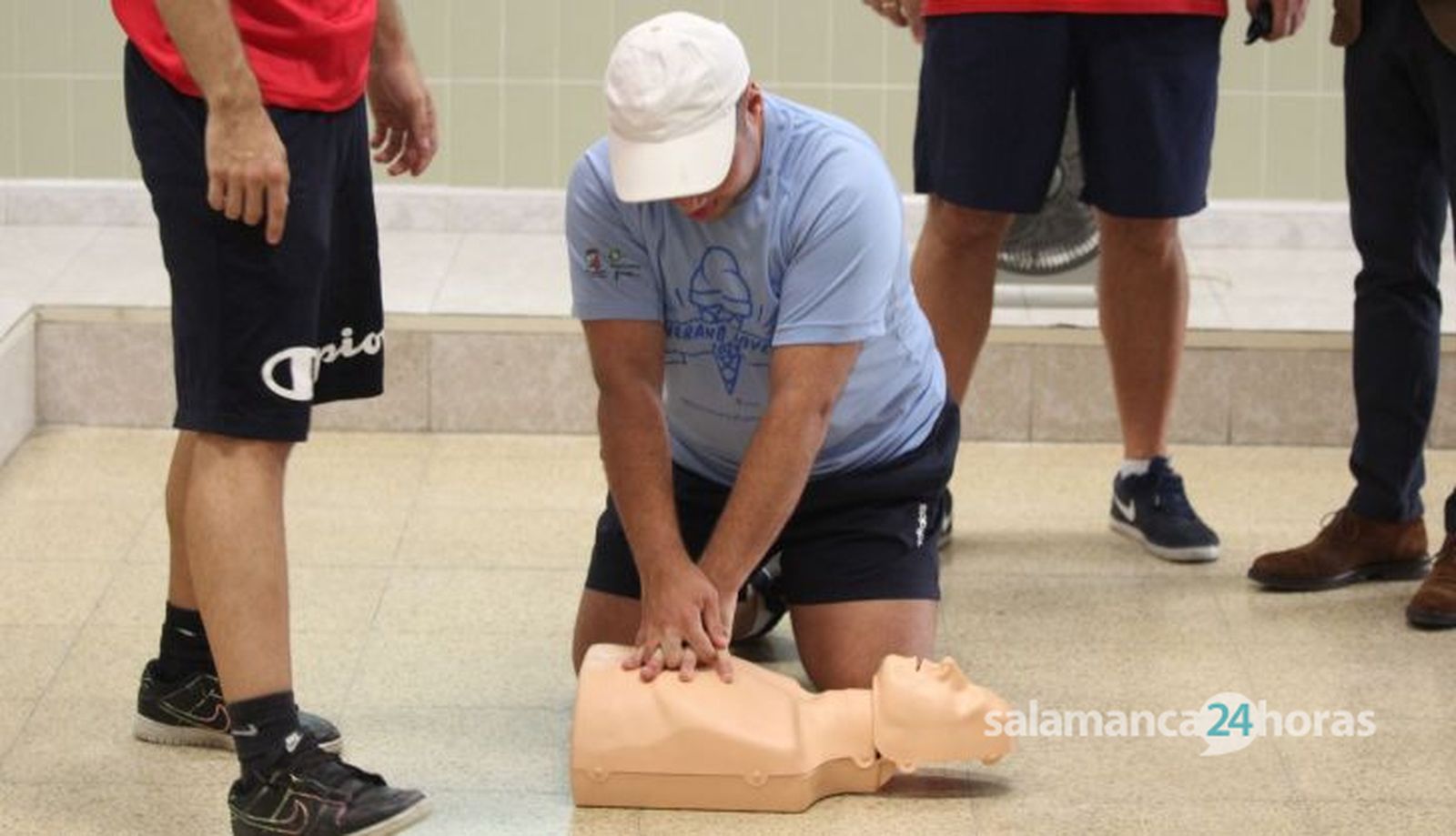 El alcalde visita a los niños de AVIVA del Programa de Verano Joven. El alcalde visita a los niños de AVIVA del Programa de Verano Joven.