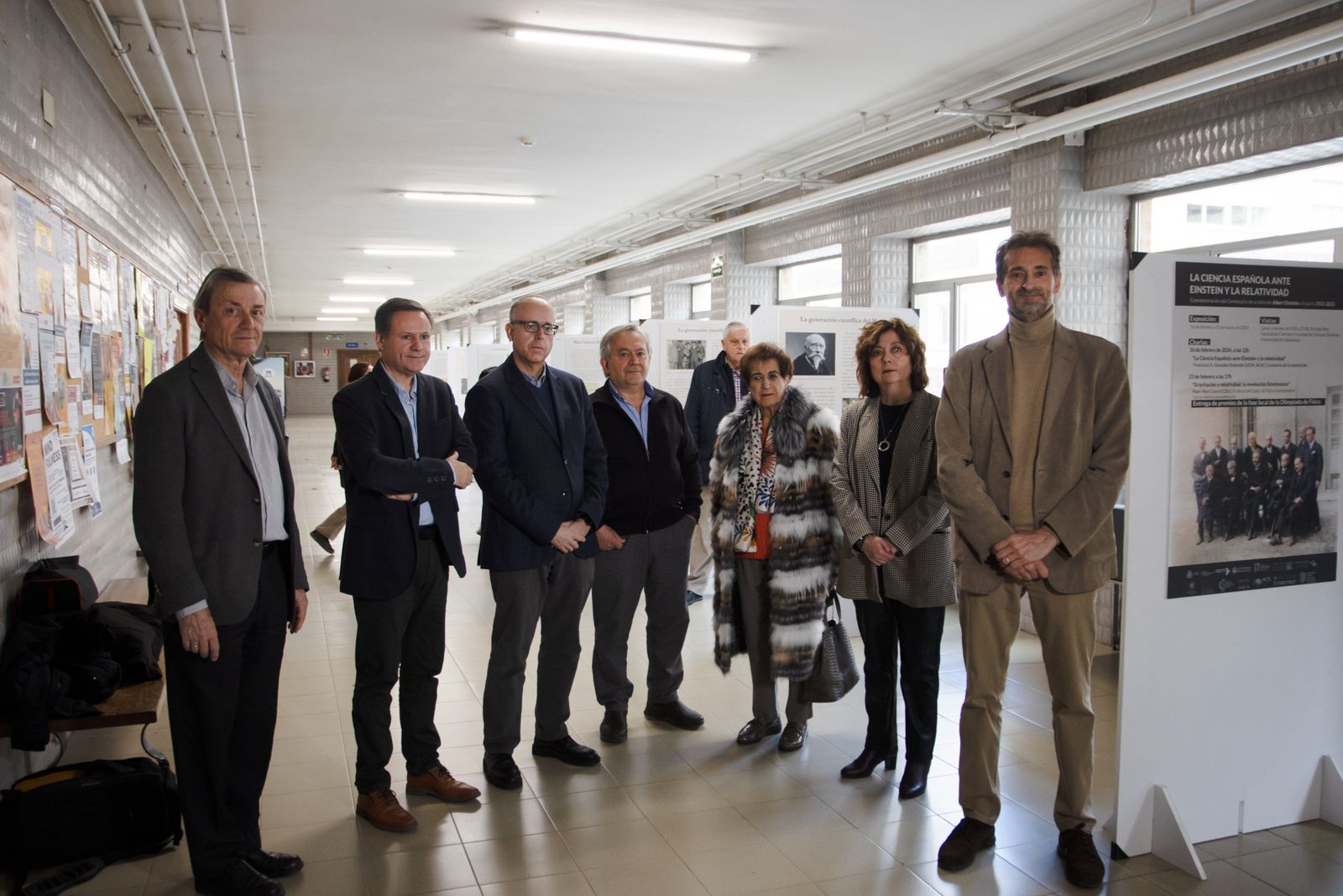 Acto Inauguración exposición La Ciencia Española ante Einstein y la relatividad   Com USAL Raquel J Santos