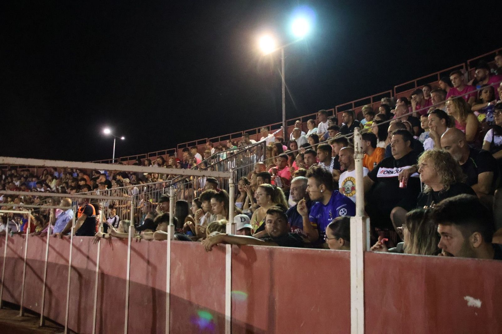 Suelta de vaquillas en la plaza de toros de Carbajosa de la Sagrada