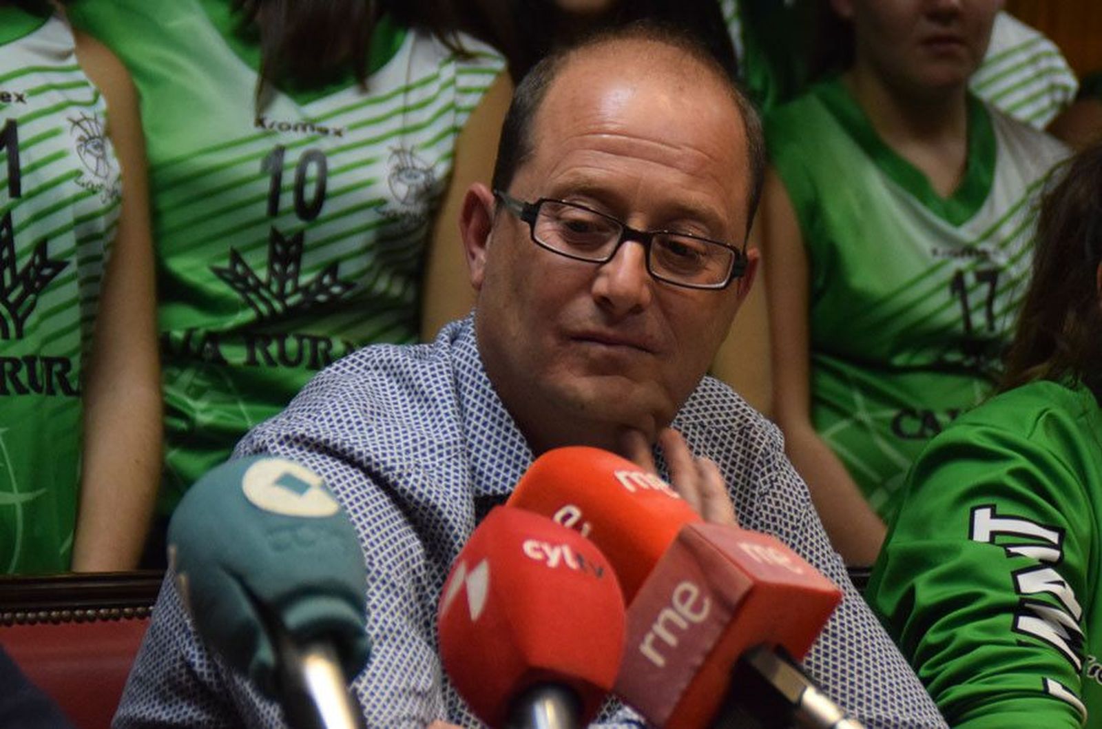 Carlos baz rueda prensa