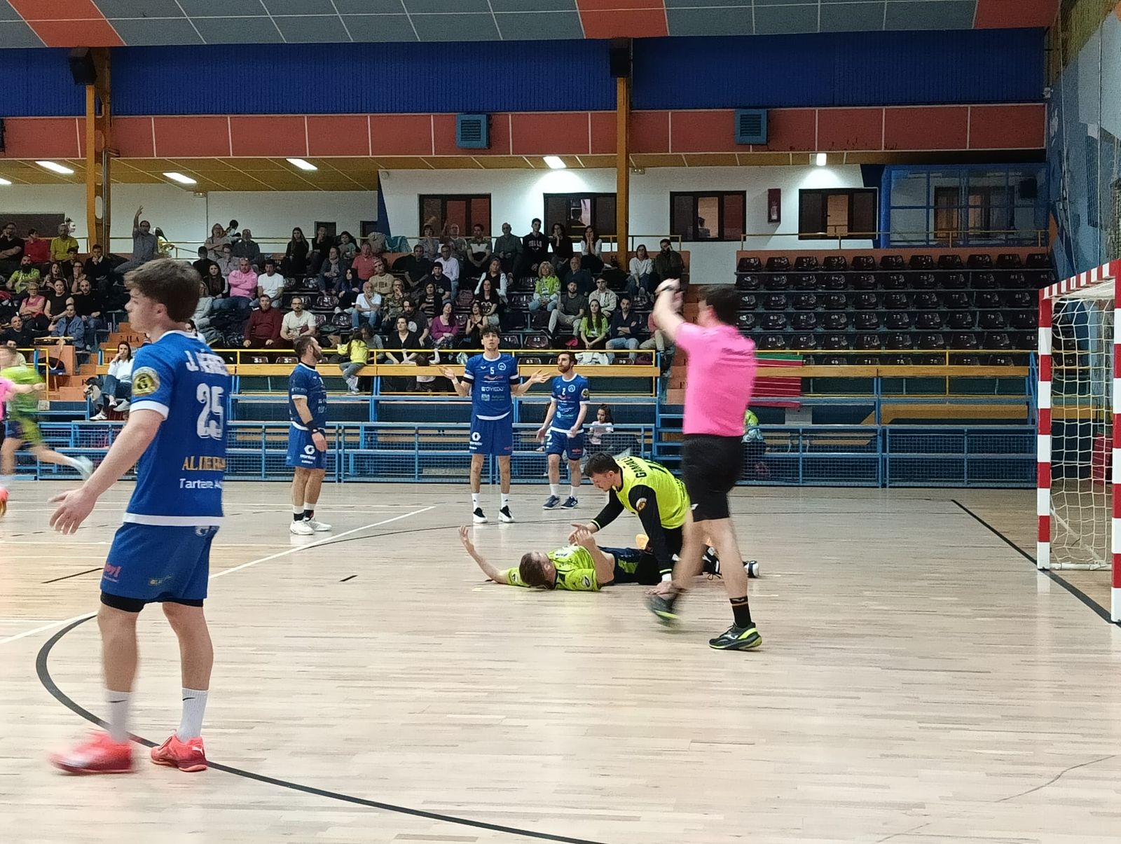 whatsapp-image-2025-03-29-at-20-20-18