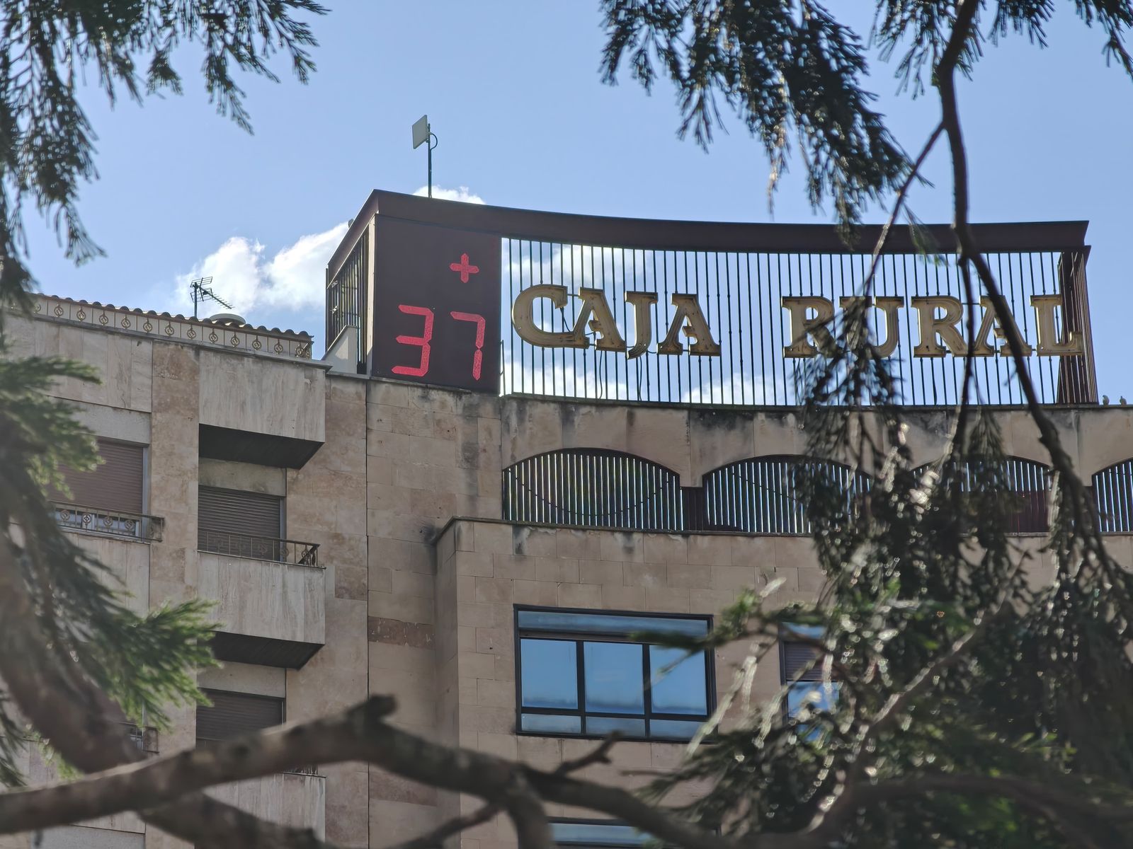 Salamanca alcanza 37 grados, la temperatura más alta en lo que va de año 2025