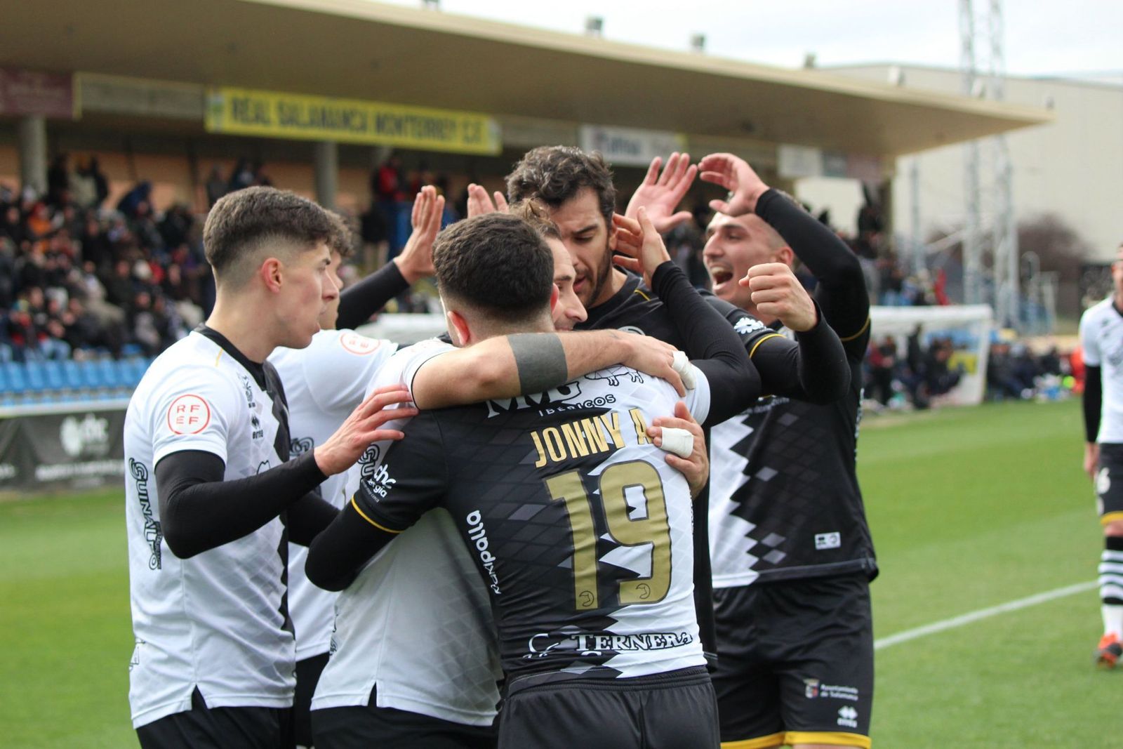 whatsapp-image-2025-03-02-at-16-28-55-2