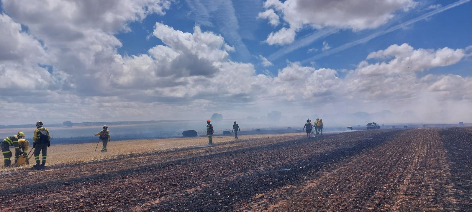 Pelabravo, escenario de un nuevo incendio forestal en Salamanca