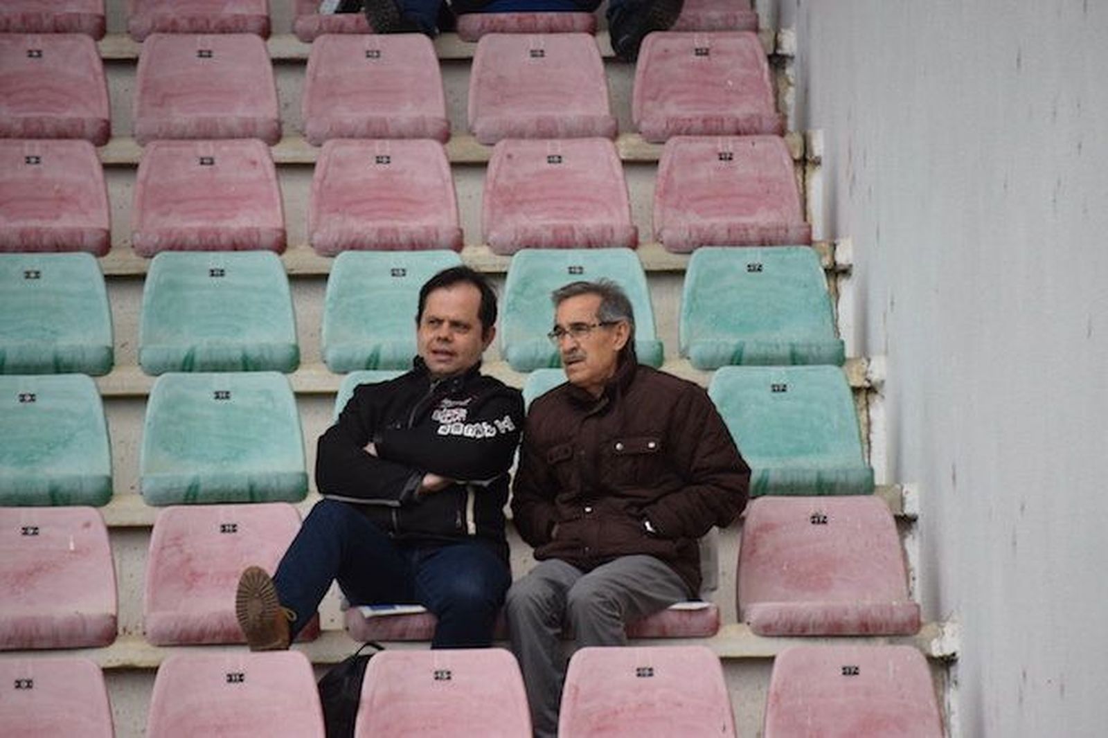 Un suplicio para los pocos incondicionales que acudieron al Ruta de la Plata