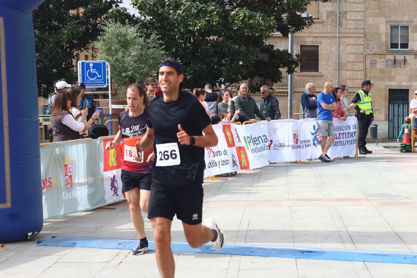 Carrera y Marcha solidaria por el día de Castilla y León