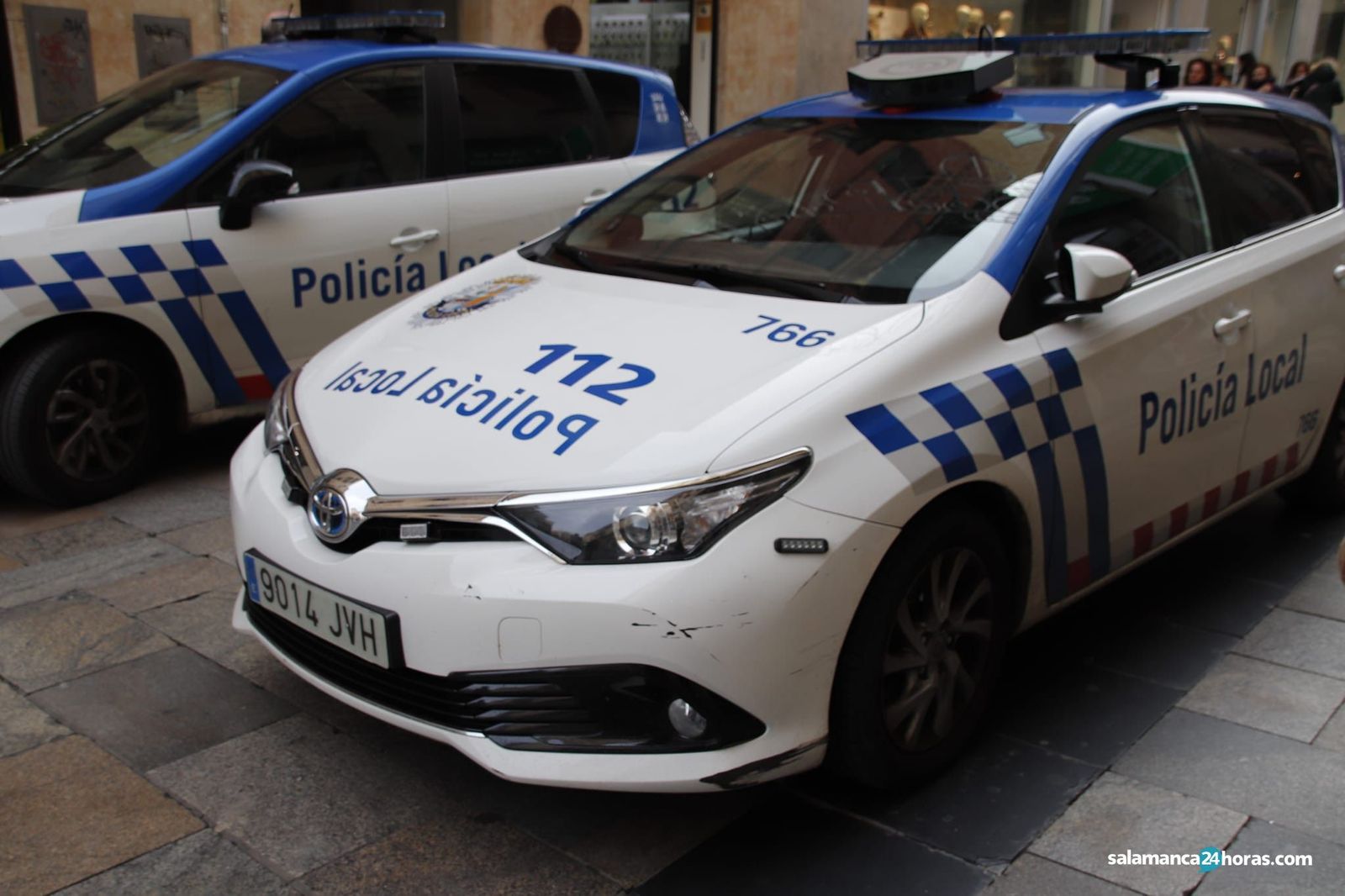 Policía local en calle Toro (3)