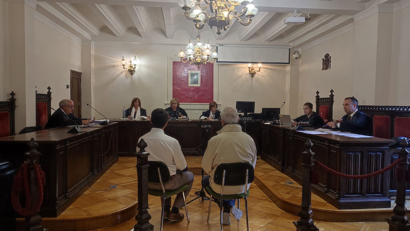 Juicio contra el acusado pr extorsión y estafa en Zamora