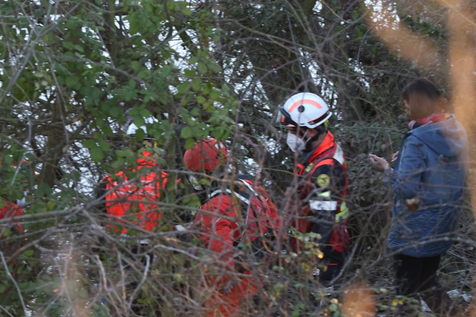 despliegue-policial-tras-la-aparicion-de-un-cadaver-en-la-zona-del-rio-tormes-fotos-andrea-m-5