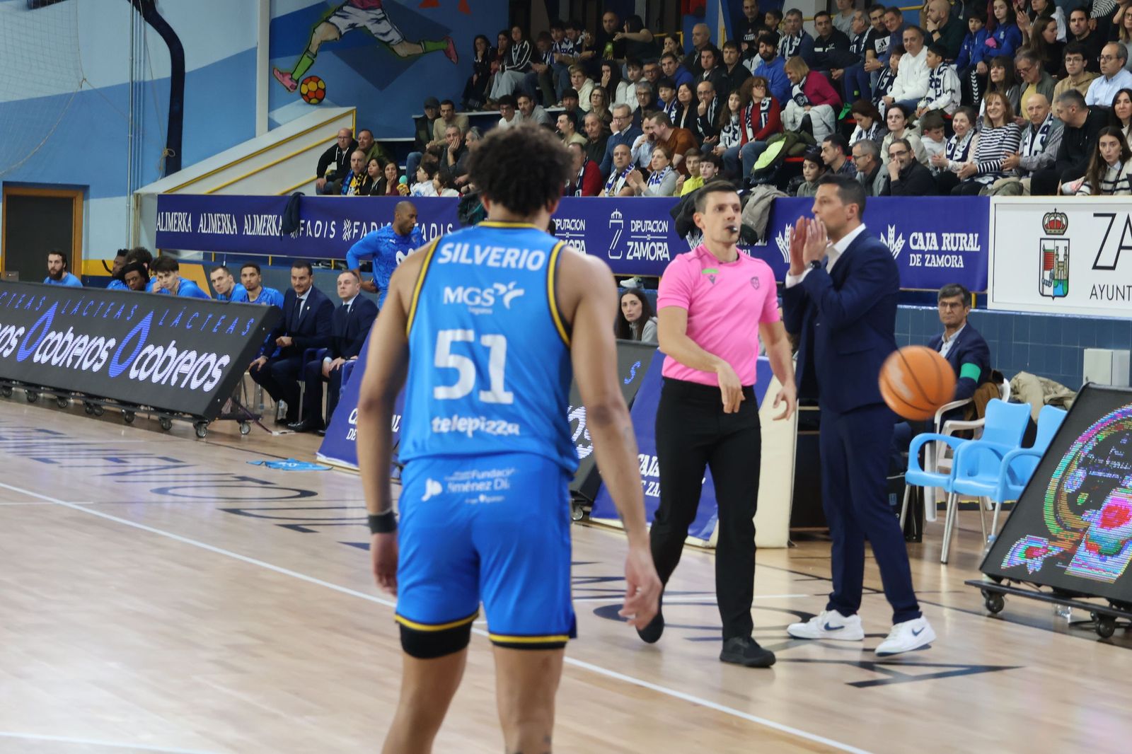 GALERÍA | Revive el esperado encuentro entre el CB Zamora y el Movistar Estudiantes