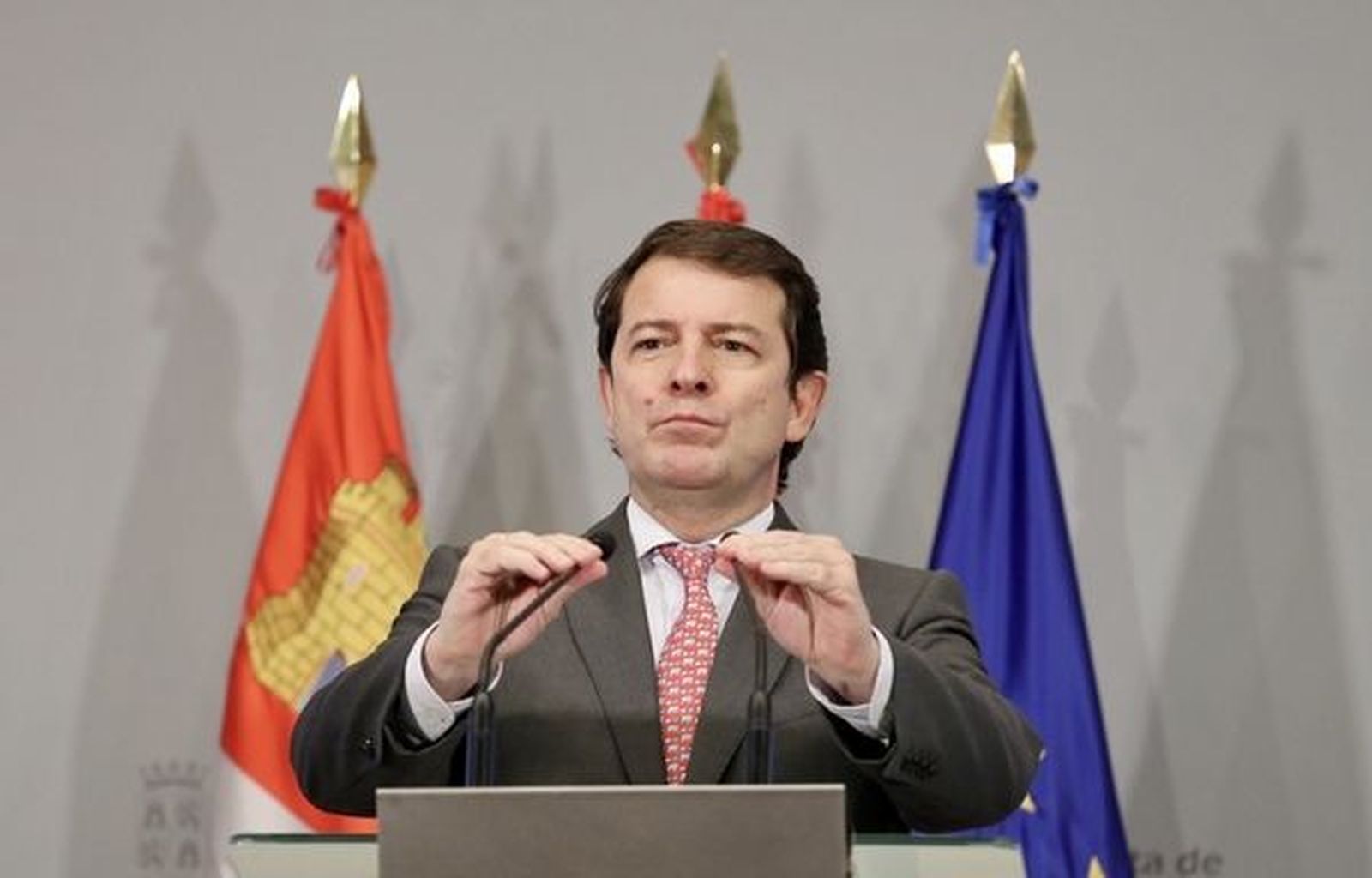 Alfonso Fernández Mañueco en su comparecencia