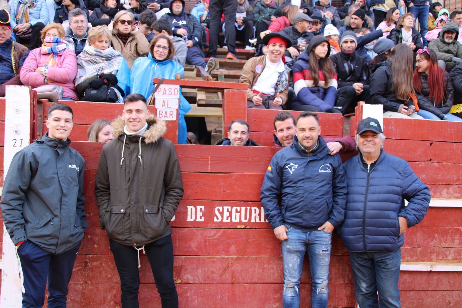 ambiente-durante-el-encierro-urbano-de-ciudad-rodrigo-sabado-10-de-febrero-fotos-s24h-76