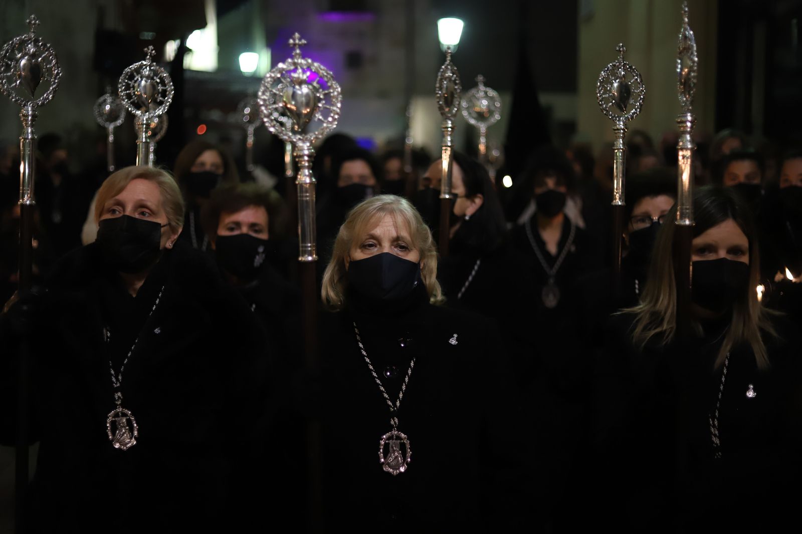 real-cofradia-de-nuestra-madre-de-las-angustias-foto-maria-lorenzo-14