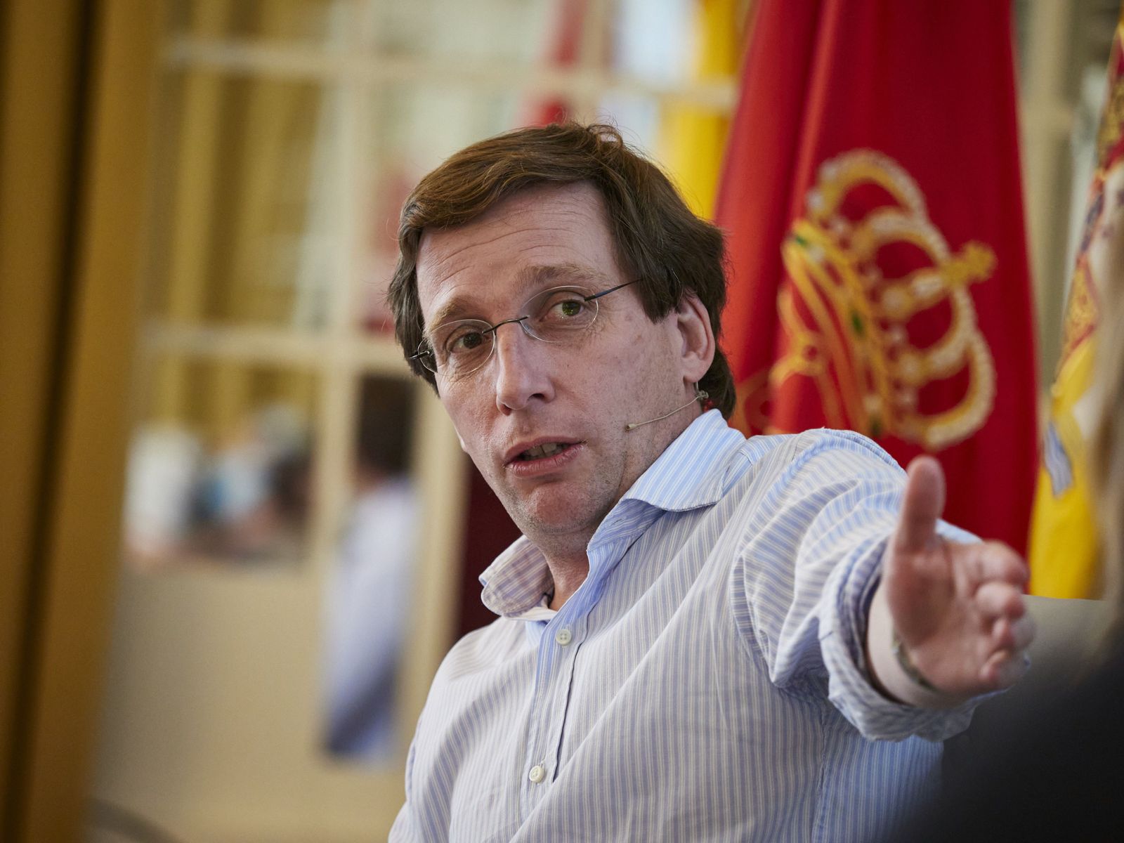 Almeida defiende que se dé a conocer el himno nacional en las aulas porque "es un símbolo constitucional"