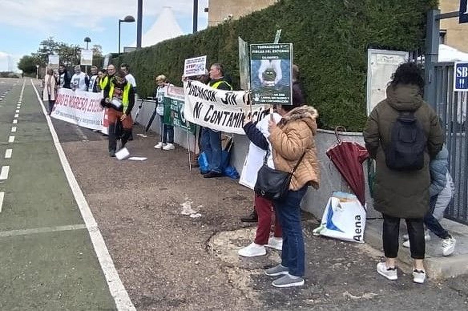 Los vecinos de Machacón y San Pedro de Rozados protestan por las plantas de biogás en Salamanca