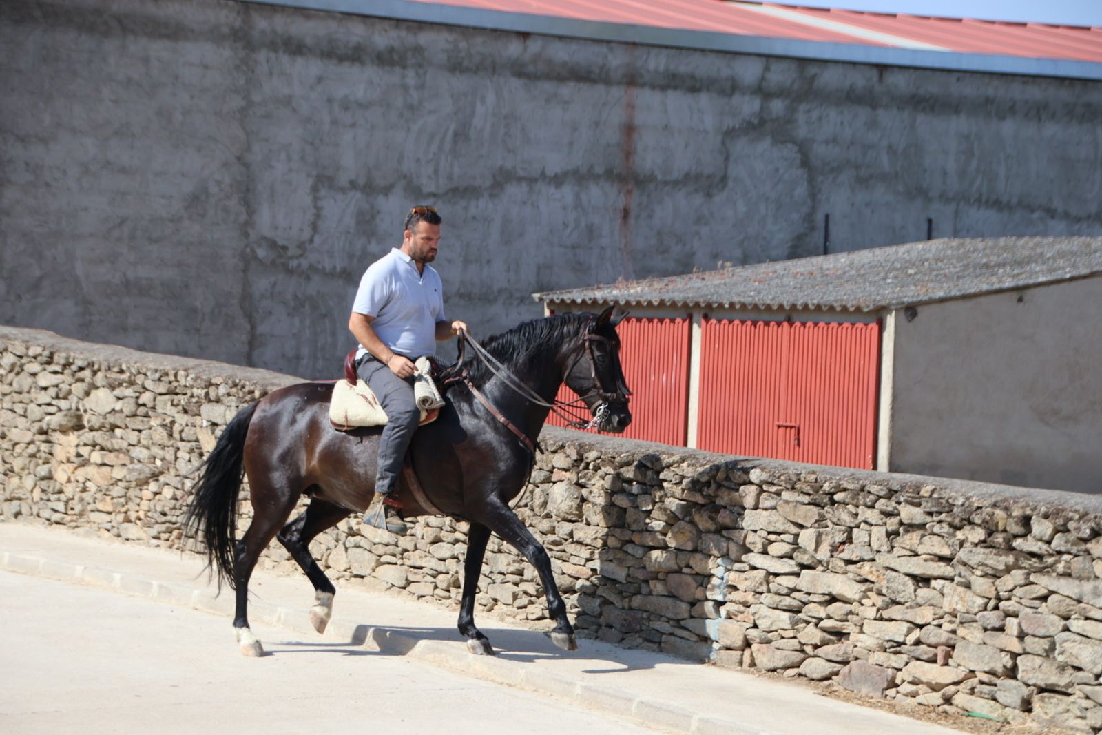 Lumbrales encierro a caballo