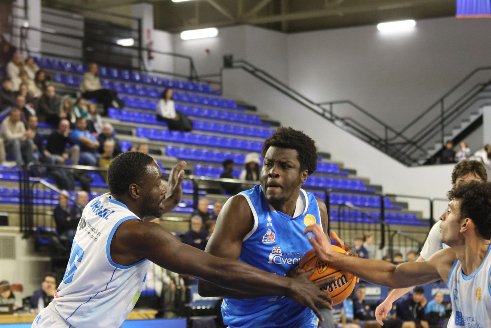 Perfumerías Avenida - Marín Ence