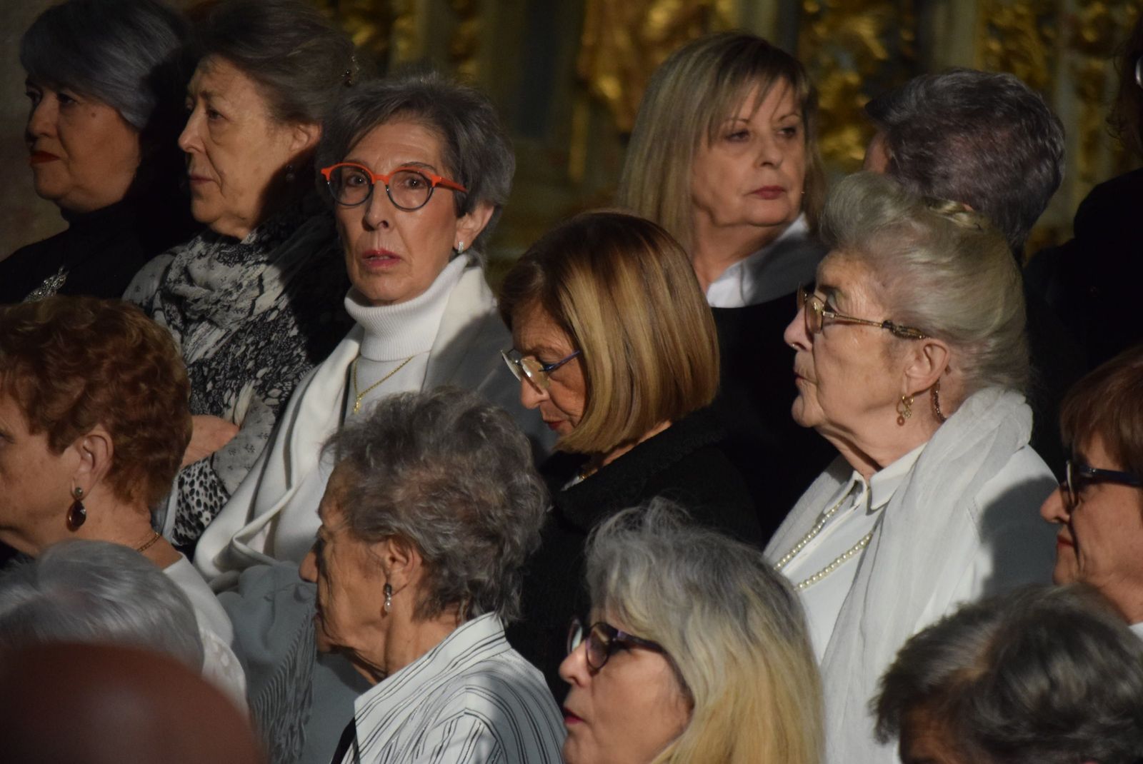 himno-a-la-virgen-de-la-soledad-16