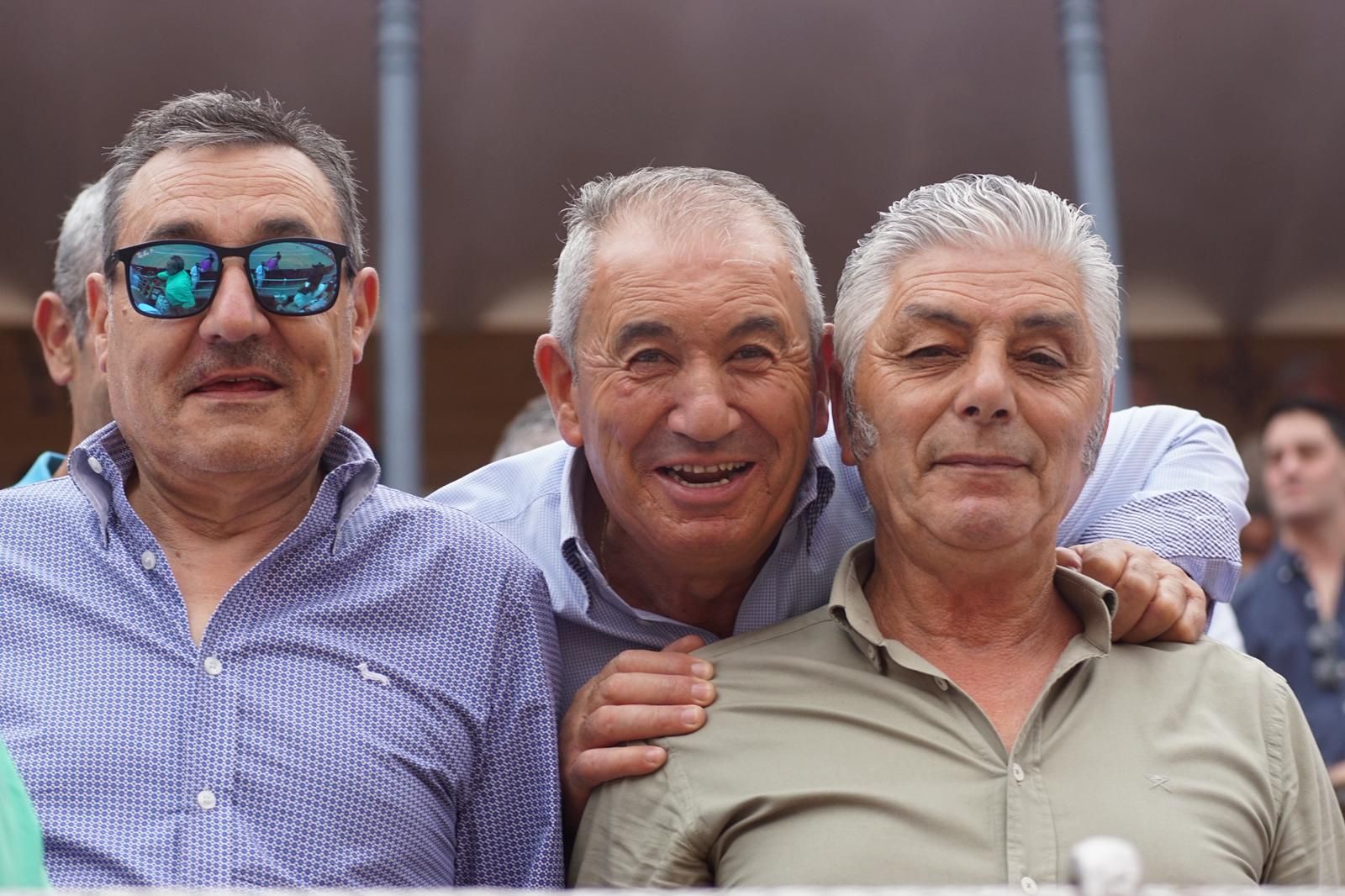 Gran ambiente en La Glorieta para la tarde de toros de Morante de la Puebla, Ismael Martín y Marco Pérez