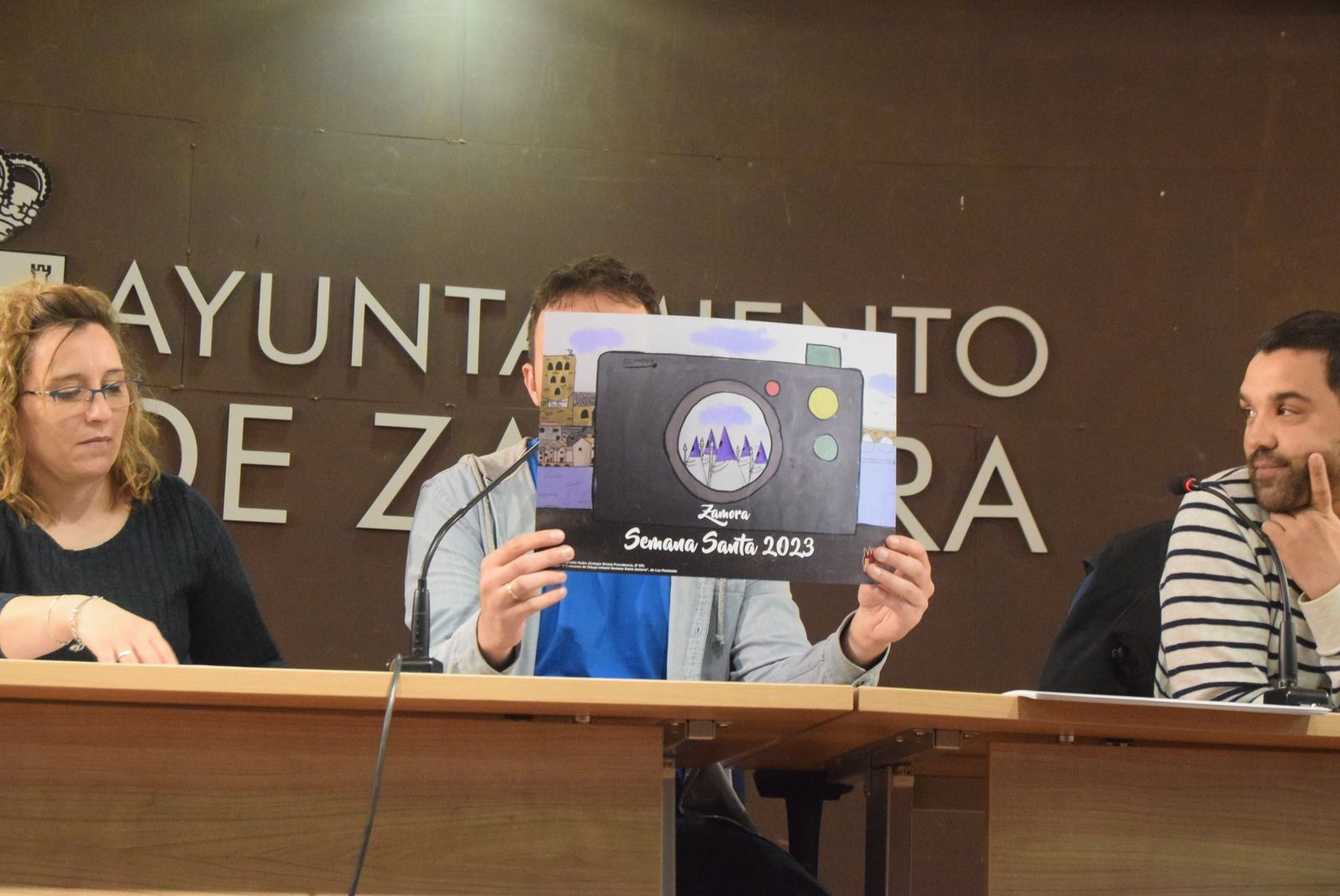 entrega-de-premios-del-concurso-de-dibujo-de-luz-penitente-34