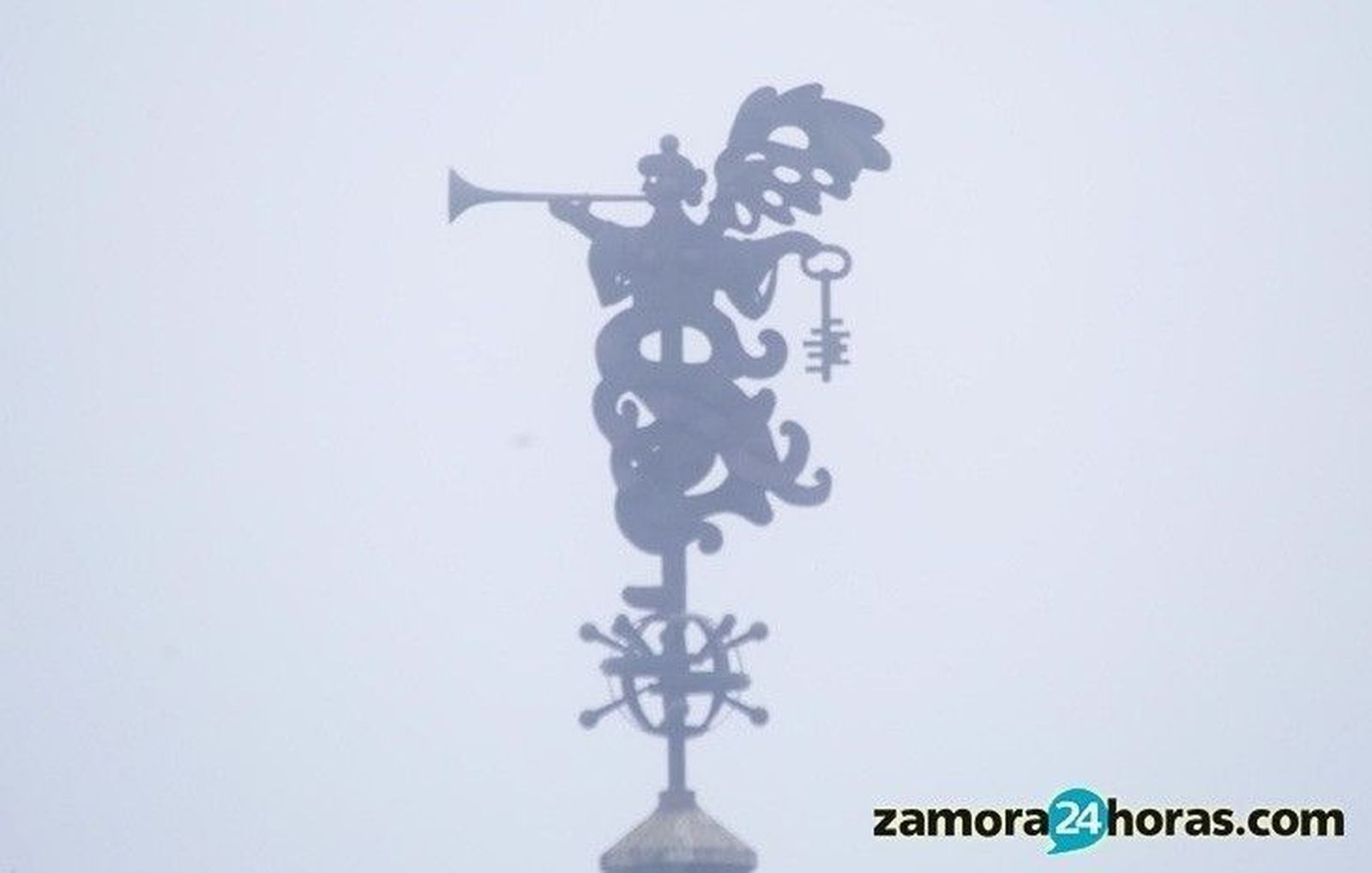 Nieblas matinales y máximas de nueve grados