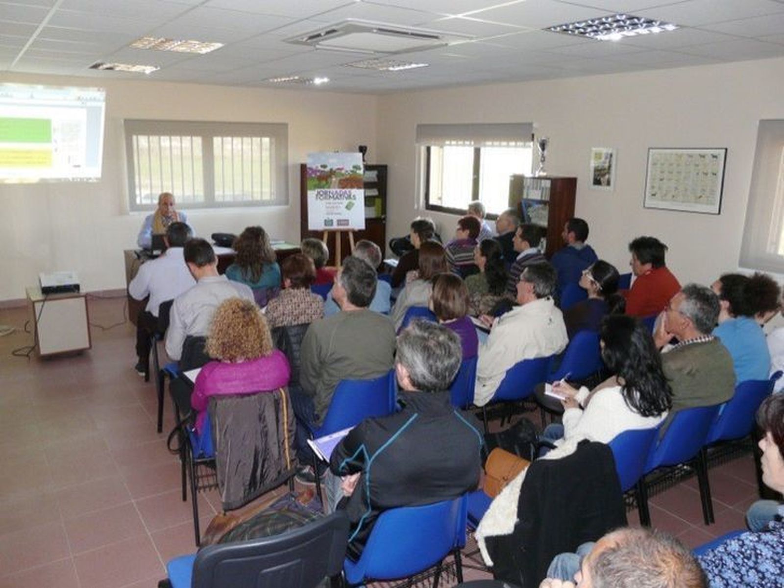 El huerto familiar ecológico, protagonista en la jornada de formación en Madridanos