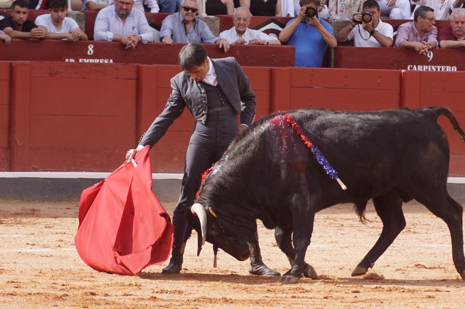 whatsapp-image-2025-06-12-at-21-26-01