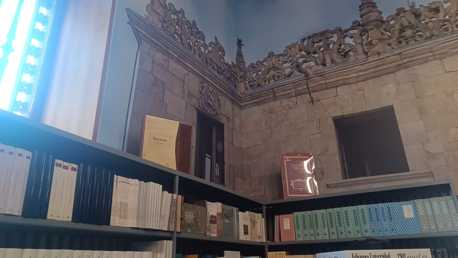 La Universidad de Salamanca inaugura su librería en el Centro Internacional del Español