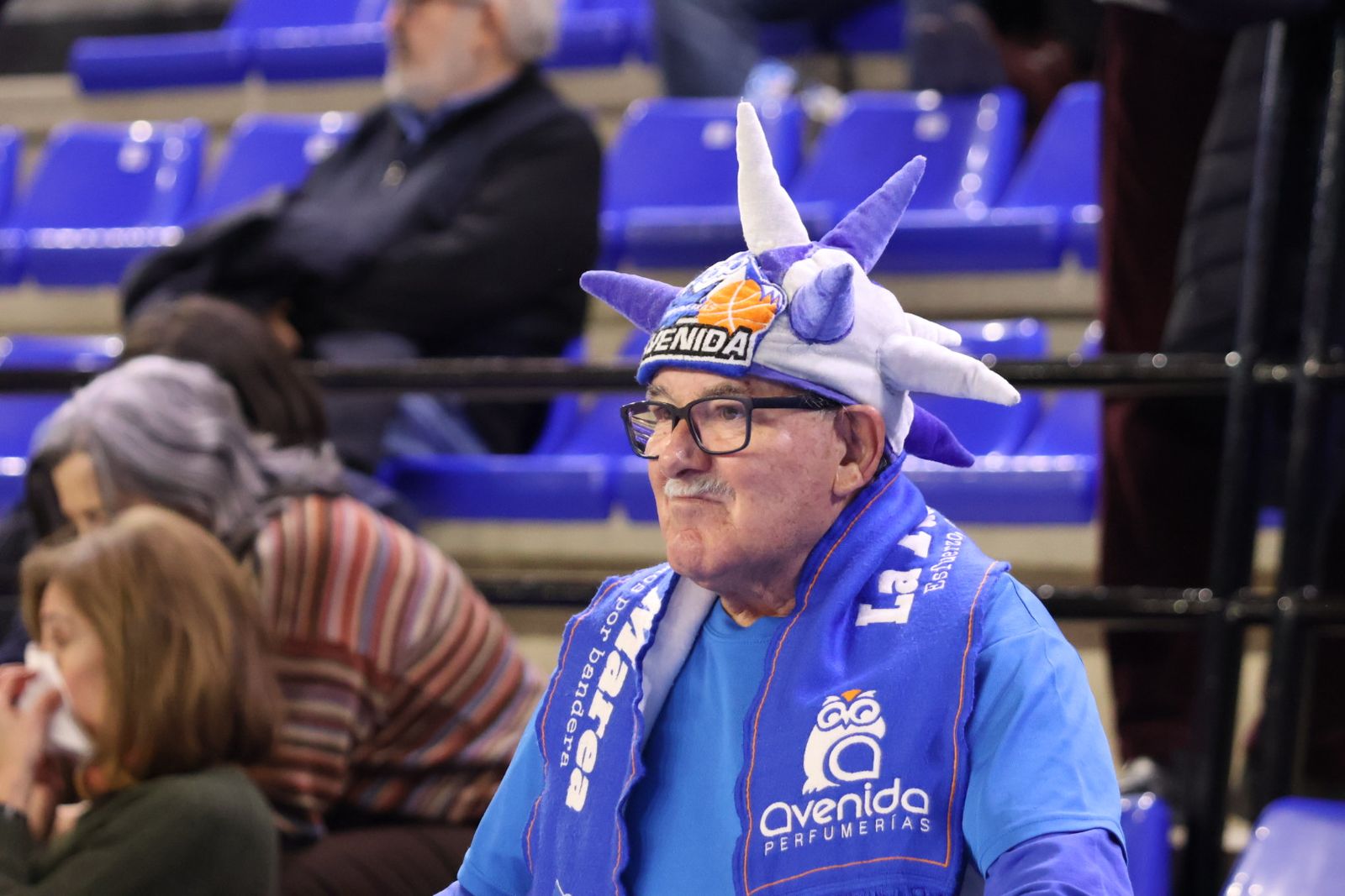 Perfumerías Avenida – Estudiantes