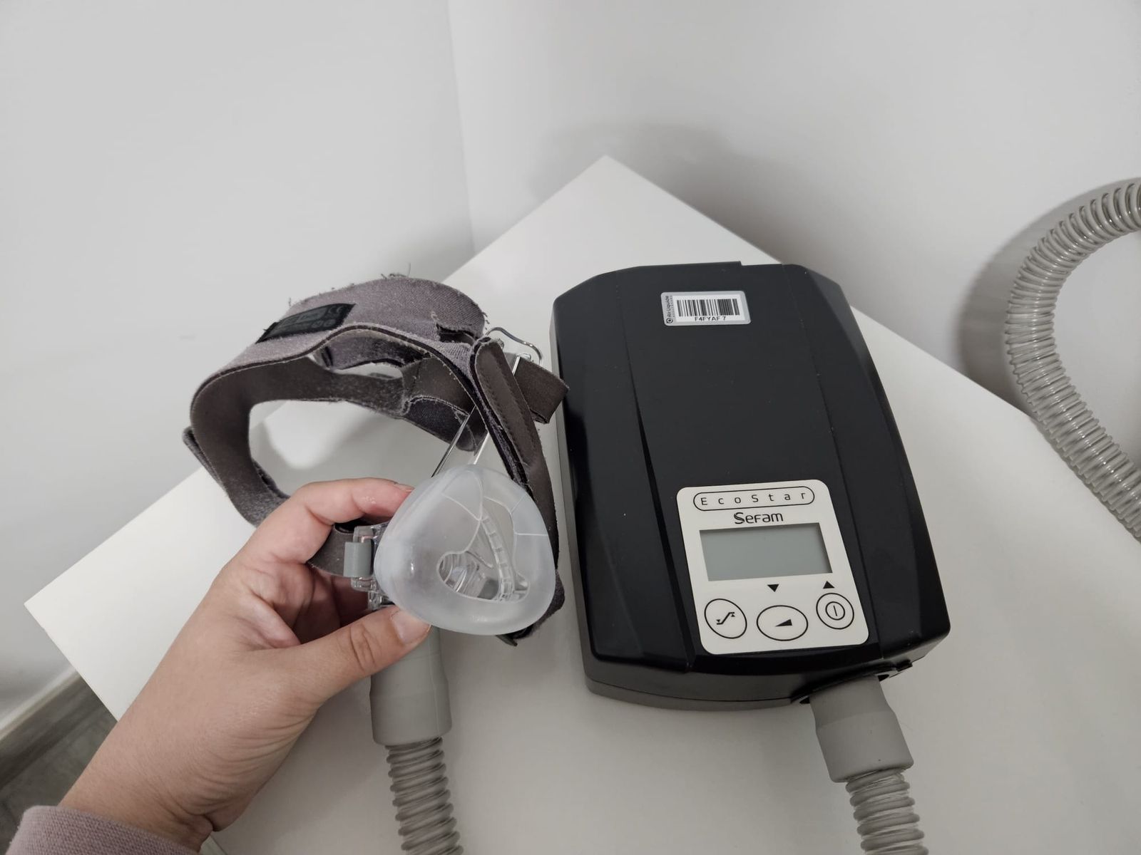 Mascarilla CPAP que utiliza José Sánchez