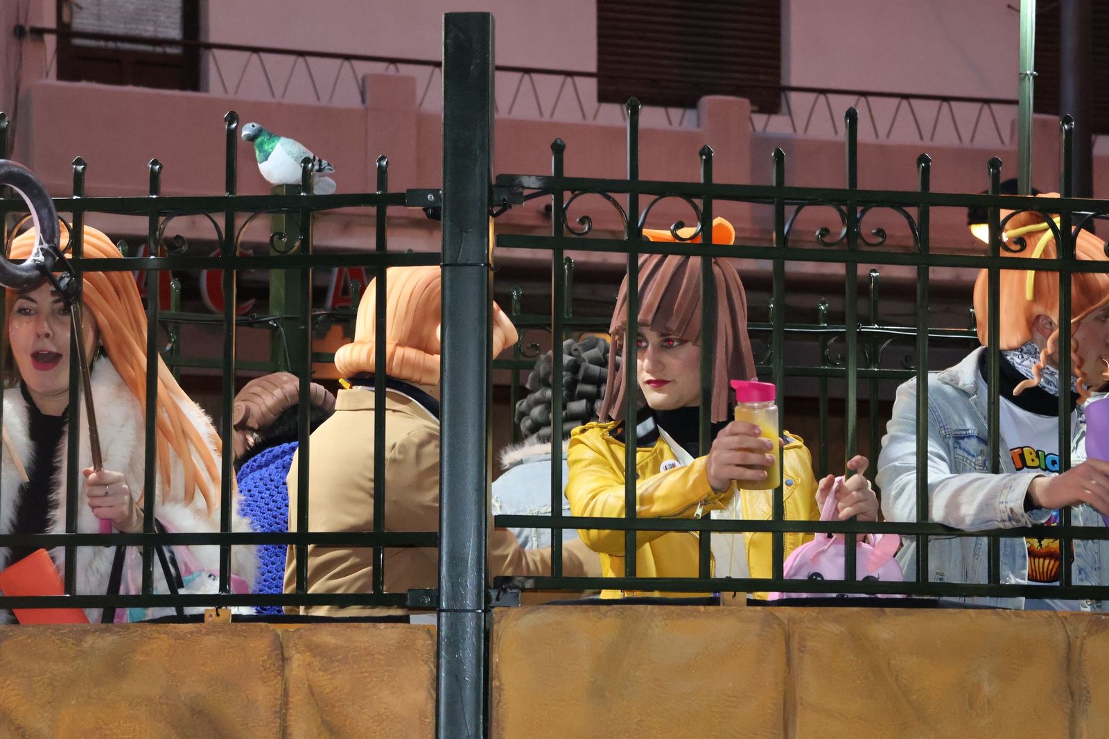 GALERÍA | Segundo desfile, mismo entusiasmo: Zamora se vuelve a disfrazar de Carnaval