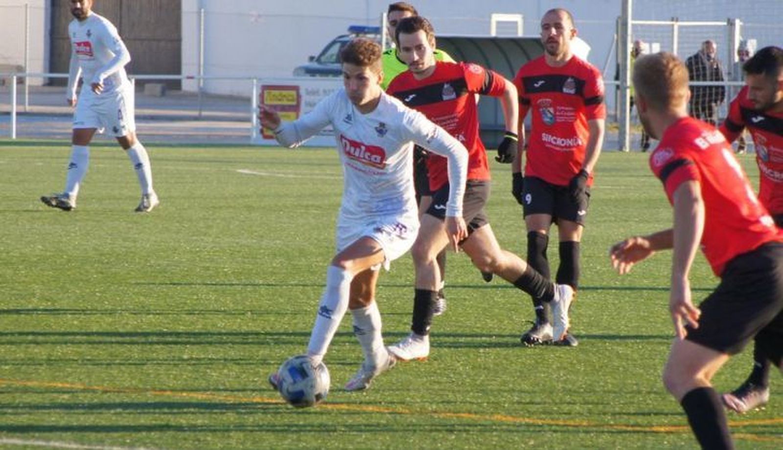 Imagen del partido entre Peñaranda y el Atlético Candeleda / FOTO SALAMANCA24HORAS.COM