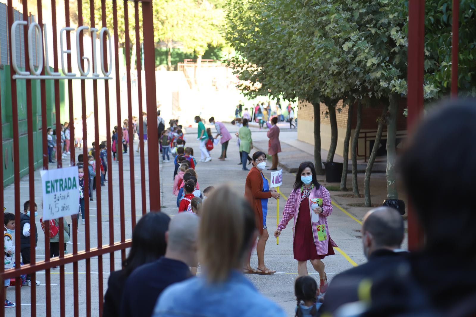 Vuelta cole coronavirus