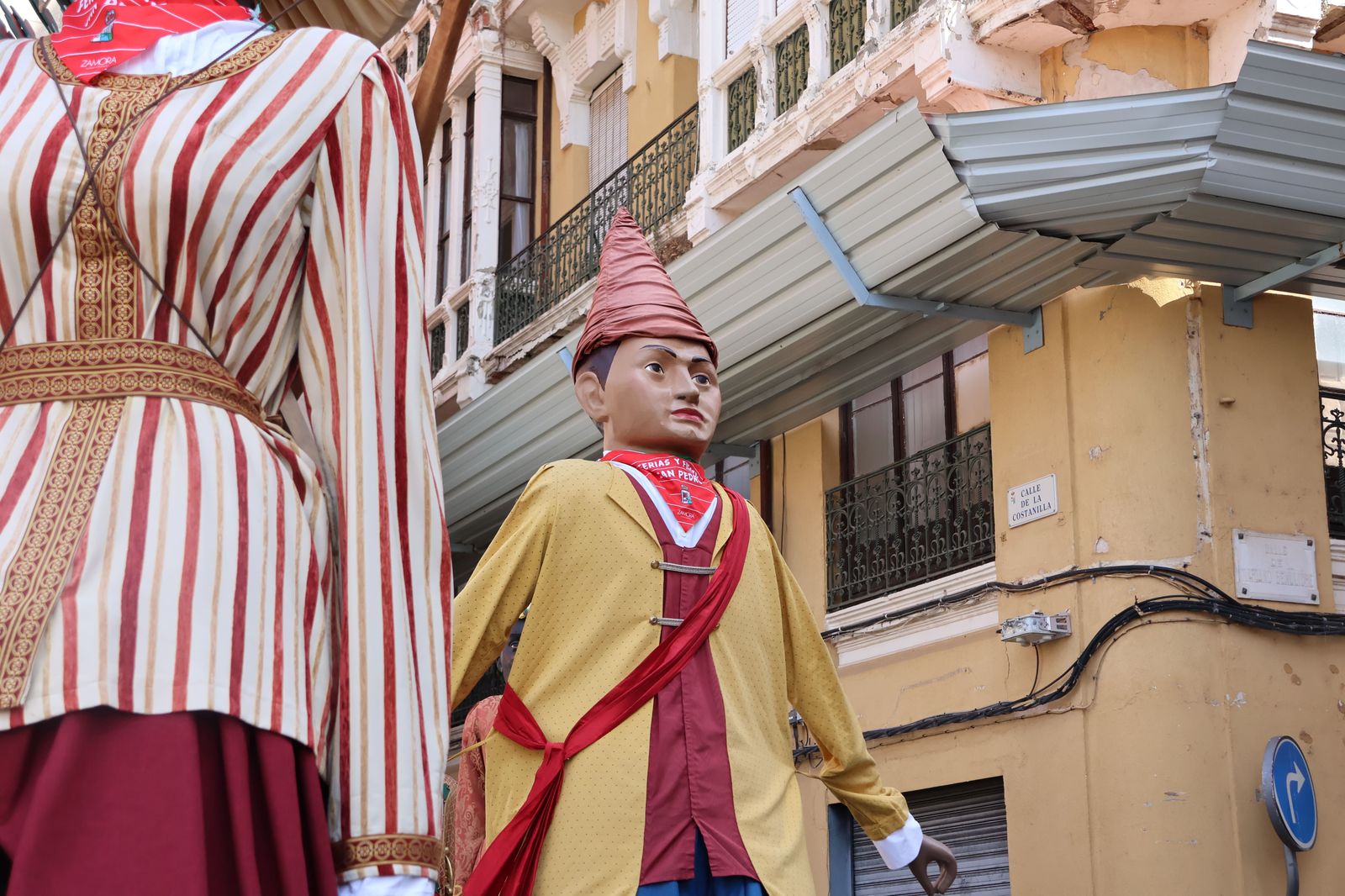 Pasacalles de Gigantes y Gigantillas (7).jpg