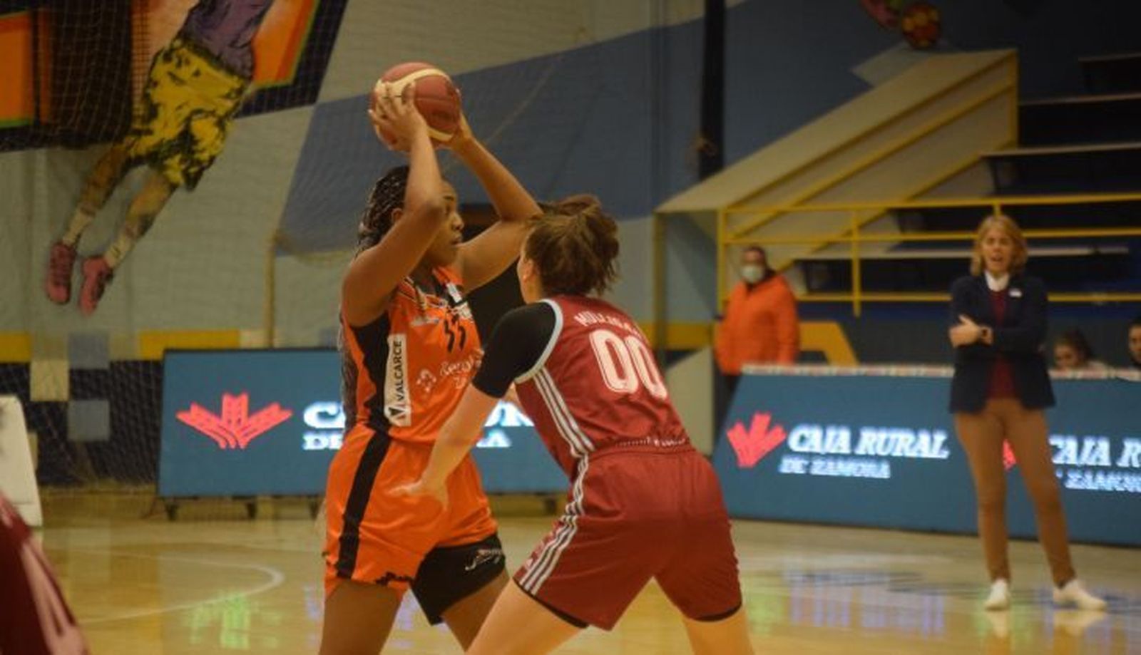 Ezeigbo, con la bola