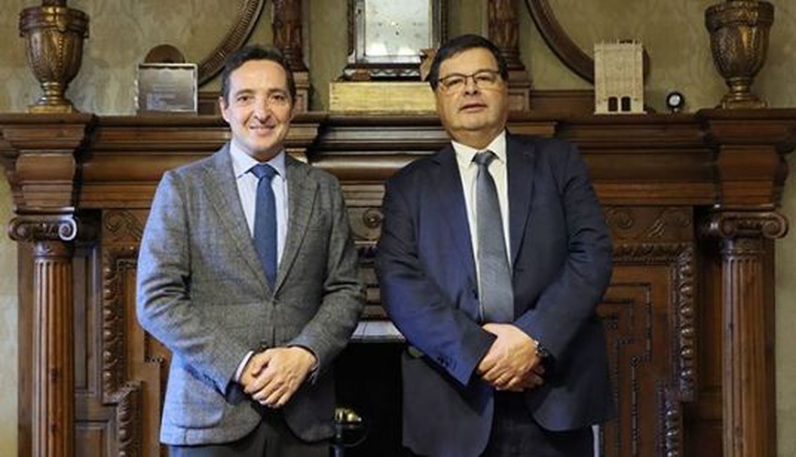 El rector de la Universidad de Salamanca, Juan Manuel Corchado, recibió en el Rectorado a Mário Lino Barata Raposo, rector de la Universidad de Beira Interior.
