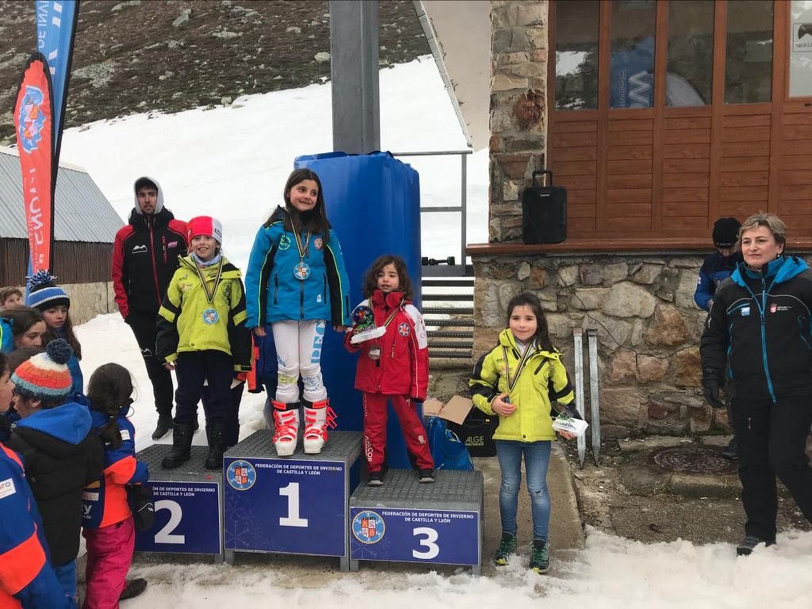 Valeria y Maria San Isidro 2020