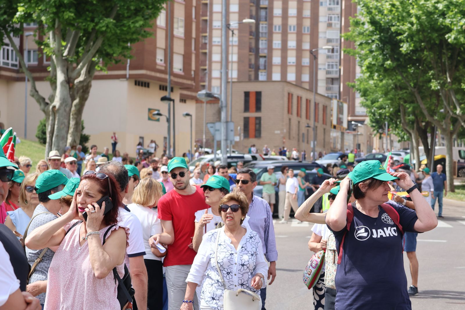 manifestacion-contra-la-perida-de-servicios-de-ave-24