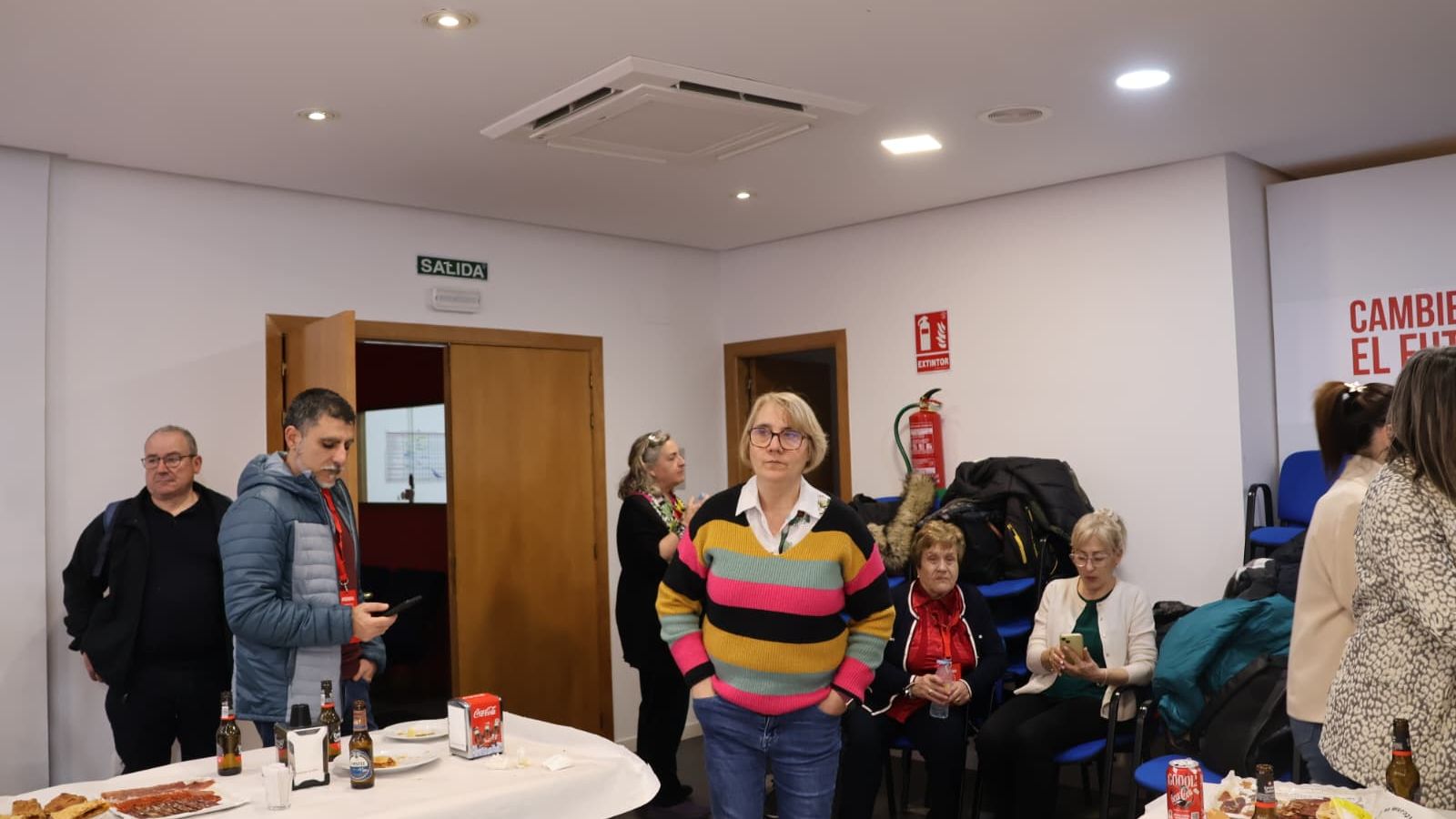 Máxima expectación en la sede del PSOE en Zamora