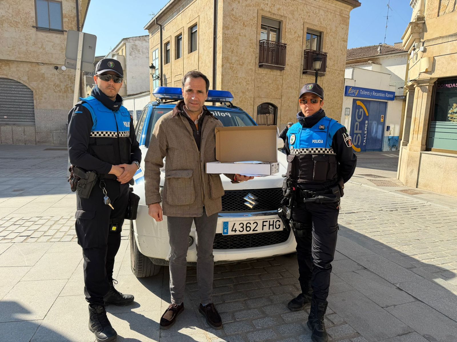 Villamayor refuerza la seguridad vial con nuevos dispositivos de control de drogas y alcohol para su Policía Local