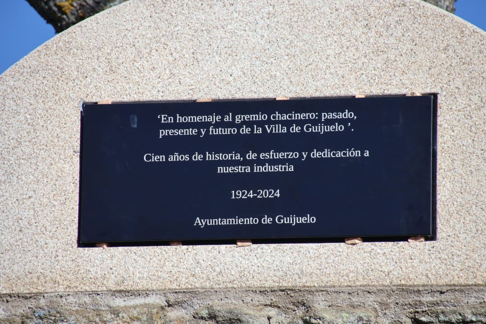 whatsapp-image-2024-02-03-at-12-19-04-1