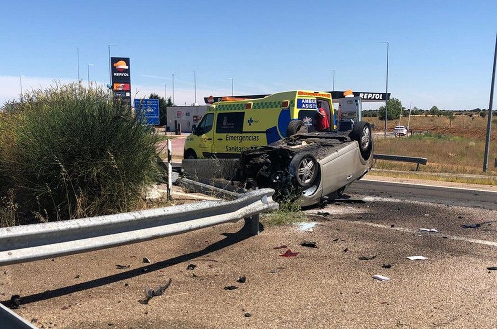 Imagen de archivo de una salida de vía de un turismo