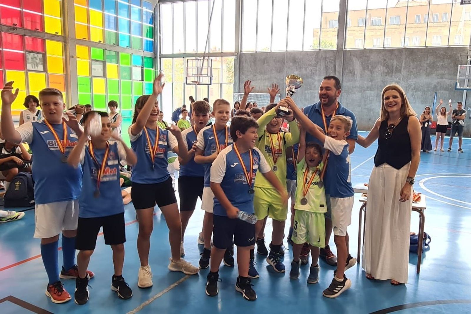 Más de 300 escolares participan en una jornada deportiva de convivencia organizada por el Ayuntamiento y la ADS Más de 300 escolares participan en una jornada deportiva de convivencia organizada por el Ayuntamiento y la ADS