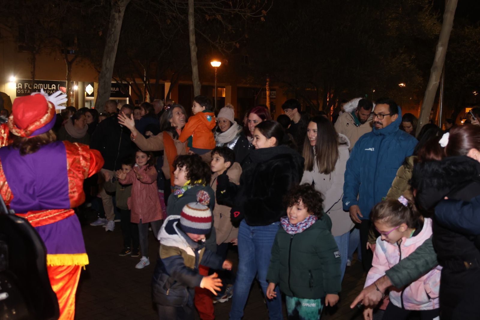 Pasacalles navideño en el barrio de El Zurguén